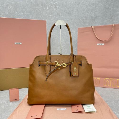 Oak Aventure Nappa Leather Bag