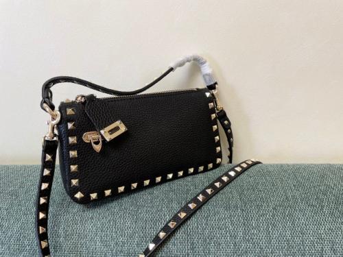 SMALL ROCKSTUD GRAINY CALFSKIN CROSSBODY BAG