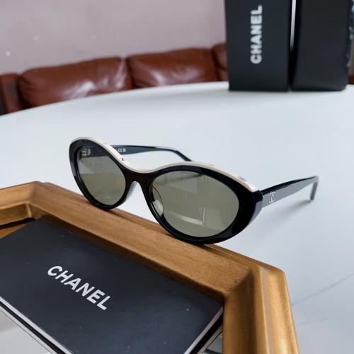 OVAL SUNGLASSES