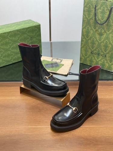 WOMEN'S HORSEBIT BOOT