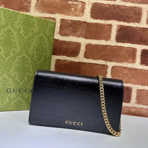 CHAIN WALLET WITH GUCCI SCRIPT