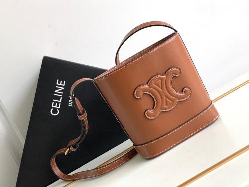 SMALL BUCKET CUIR TRIOMPHE IN SMOOTH CALFSKIN