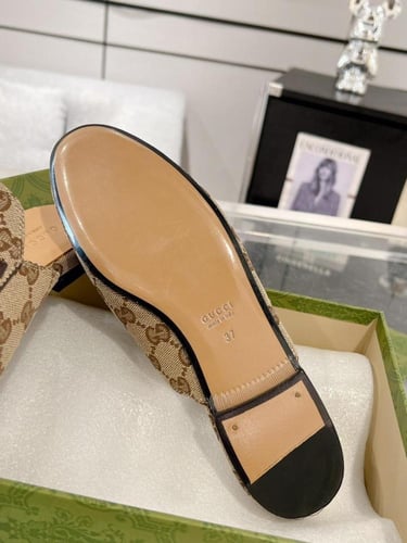 WOMEN'S PRINCETOWN SLIPPER