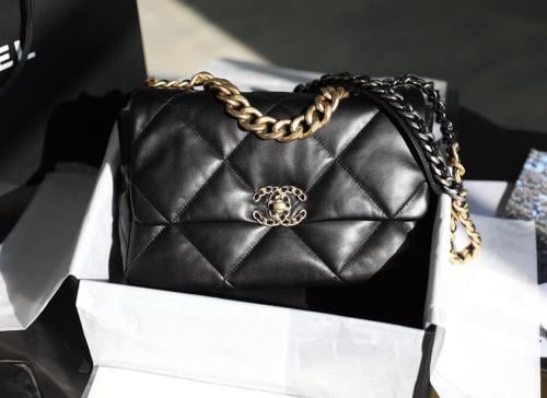 CHANEL 19 LARGE HANDBAG
