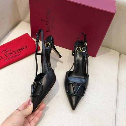 VLOGO SIGNATURE CALFSKIN SLINGBACK PUMP 80MM / 3.1...