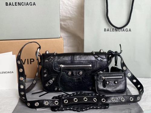 MEN'S LE CAGOLE XS FLAP BAG IN BLACK