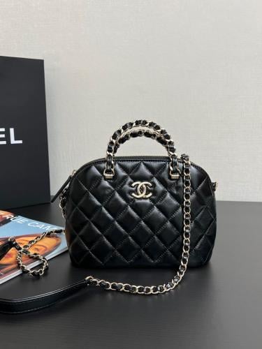 CLUTCH WITH CHAIN