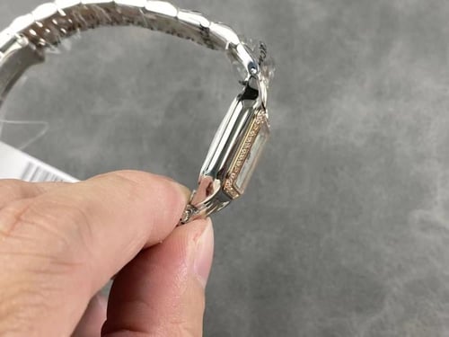 PANTHÈRE DE CARTIER WATCH, SMALL MODEL