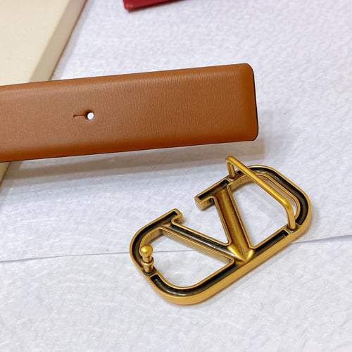 REVERSIBLE VLOGO SIGNATURE BELT IN GLOSSY CALFSKIN...