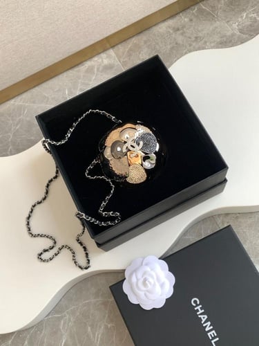 CAMELLIA MINAUDIÈRE