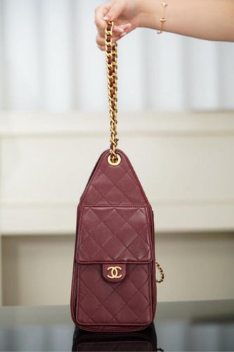 CHANEL 25 SMALL HANDBAG