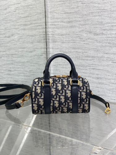 Dior Groove 16 Mini Bag