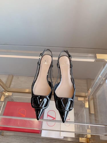 VLOGO SIGNATURE CALFSKIN SLINGBACK PUMP 80MM / 3.1...