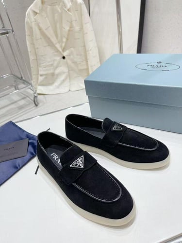 Suede leather loafers