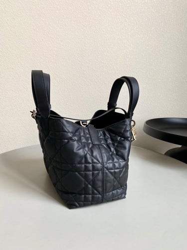 Medium Dior Toujours Bag