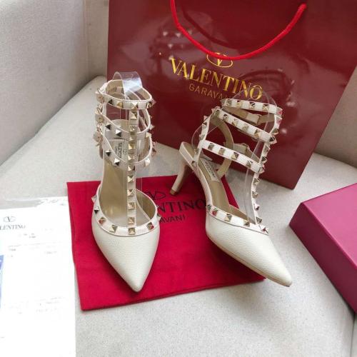 ROCKSTUD CAGED PUMP