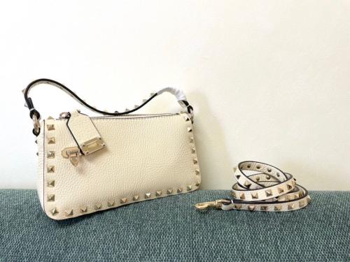 SMALL ROCKSTUD GRAINY CALFSKIN CROSSBODY BAG