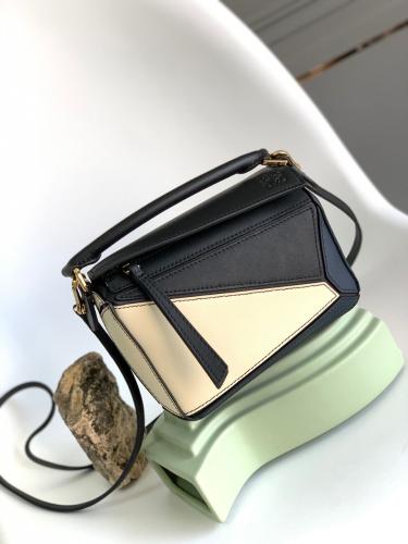 Calfskin Puzzle Bag Black Cream