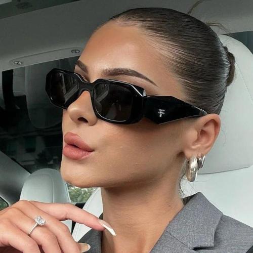 Prada Women's Sunglasses - نظارة برادا شمسية نسائي...