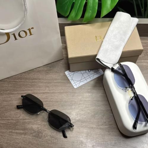 Sunglasses from Dior brand - 2 colors