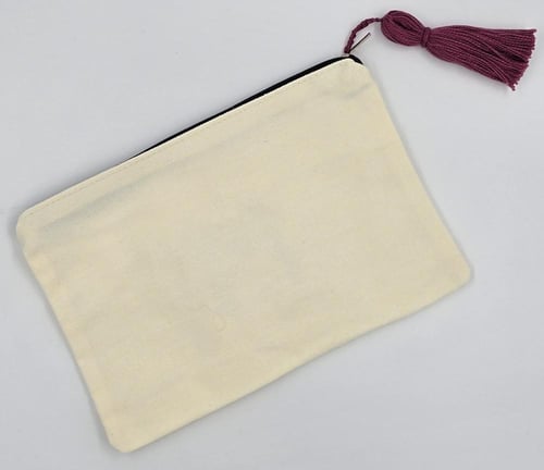 حقيبة مكياج قماشية "حرف M "