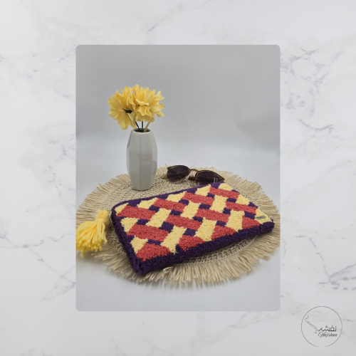 حقيبة يد نسائية خطوط متقاطعه