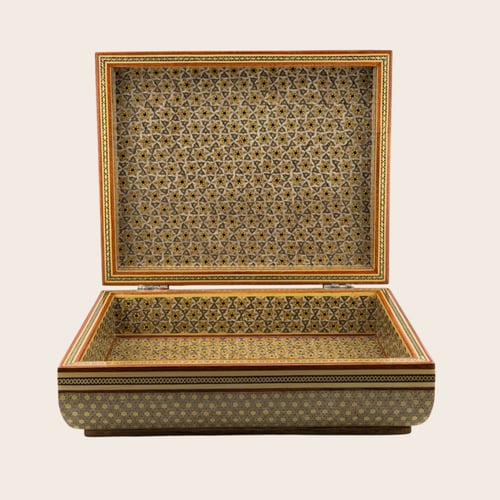 صندوق إيراني فاخر 11425