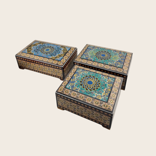 صندوق إيراني كلاسيكي 11443