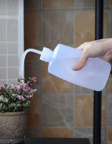 زجاجه سقي النبتات 1000ML