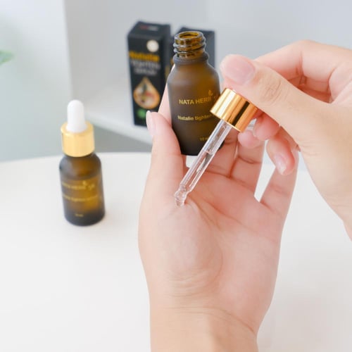 سيروم التضييق الطبيعي.