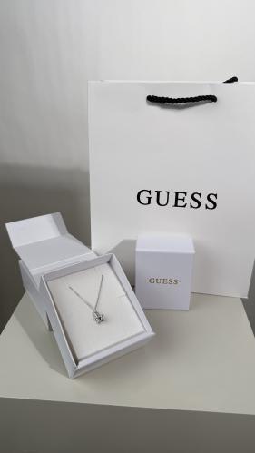 سلسال GUESS