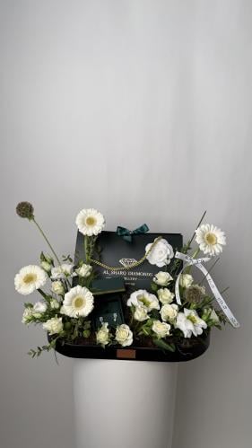 تنسيق مع مجوهرات الشرق