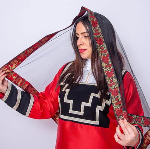 ثوب المبقر لبنات الطائف