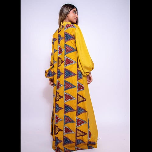 ثوب الاشكال الهندسيه