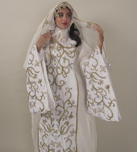 لبس المسدح الهاشمي