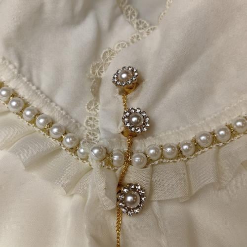 ازارير الوردة بحبة الؤلؤ