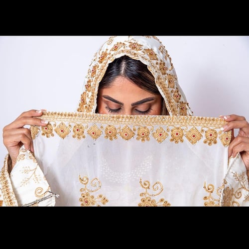 فستان العروسه الصنعاني