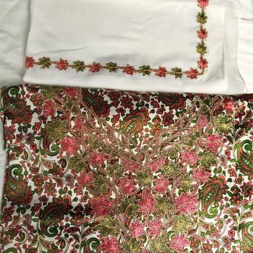 مخور مع طرحه