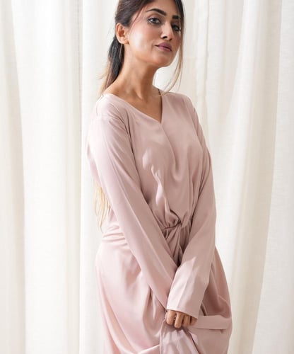 فستان نواعم