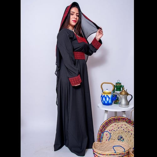 فستان شمالي مع الطرحه اسود