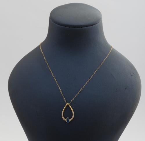 عقد ازرق للبس اليومي ذهب عيار18