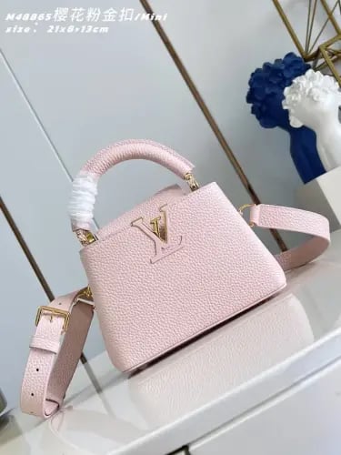 حقيبة كبيرة louis vuitton