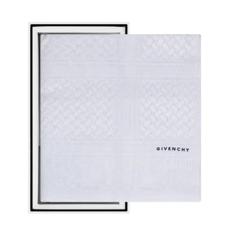 شماغ جيفنشيي ابيض كلاسك