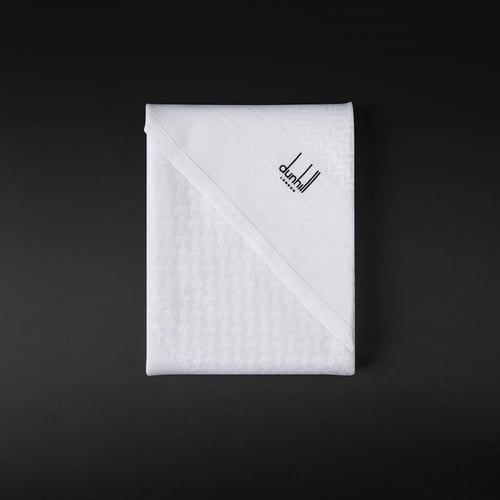 شماغ دنهل أبيض كلاسيك سويسري آخر إصدار