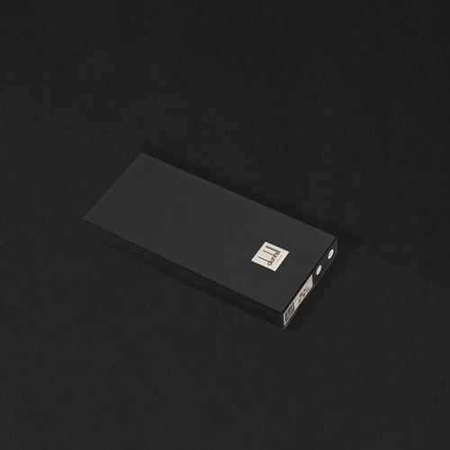 شماغ دنهل ابيض انجليزي