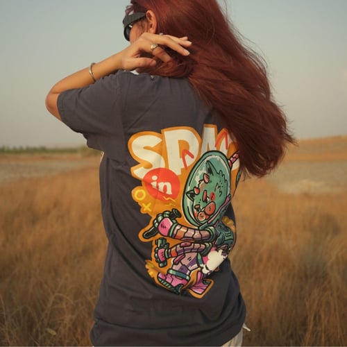 شيرت قطة الفضاء - Space cat shirt