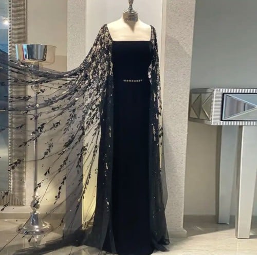 فستان سهرة أسود ناعم