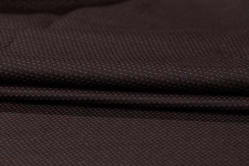 قماش شتوي منقط كلاسيك