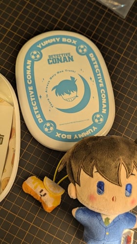 دمية سينشي من سلسلة المحقق كونان.