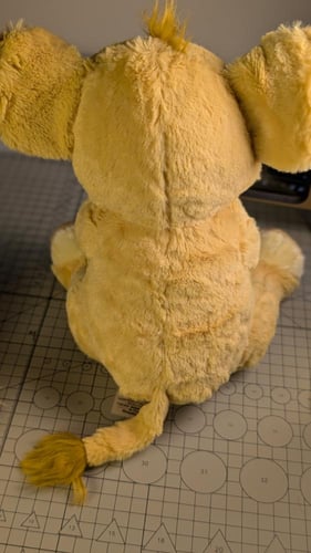 دمية سيمبا من الأسد الملك.